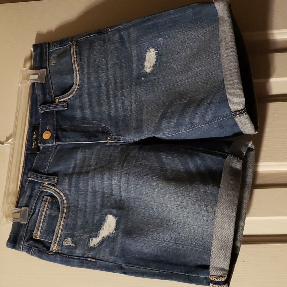 NWOT WHBM Blue Denim Girlfriend Shorts Size 4
